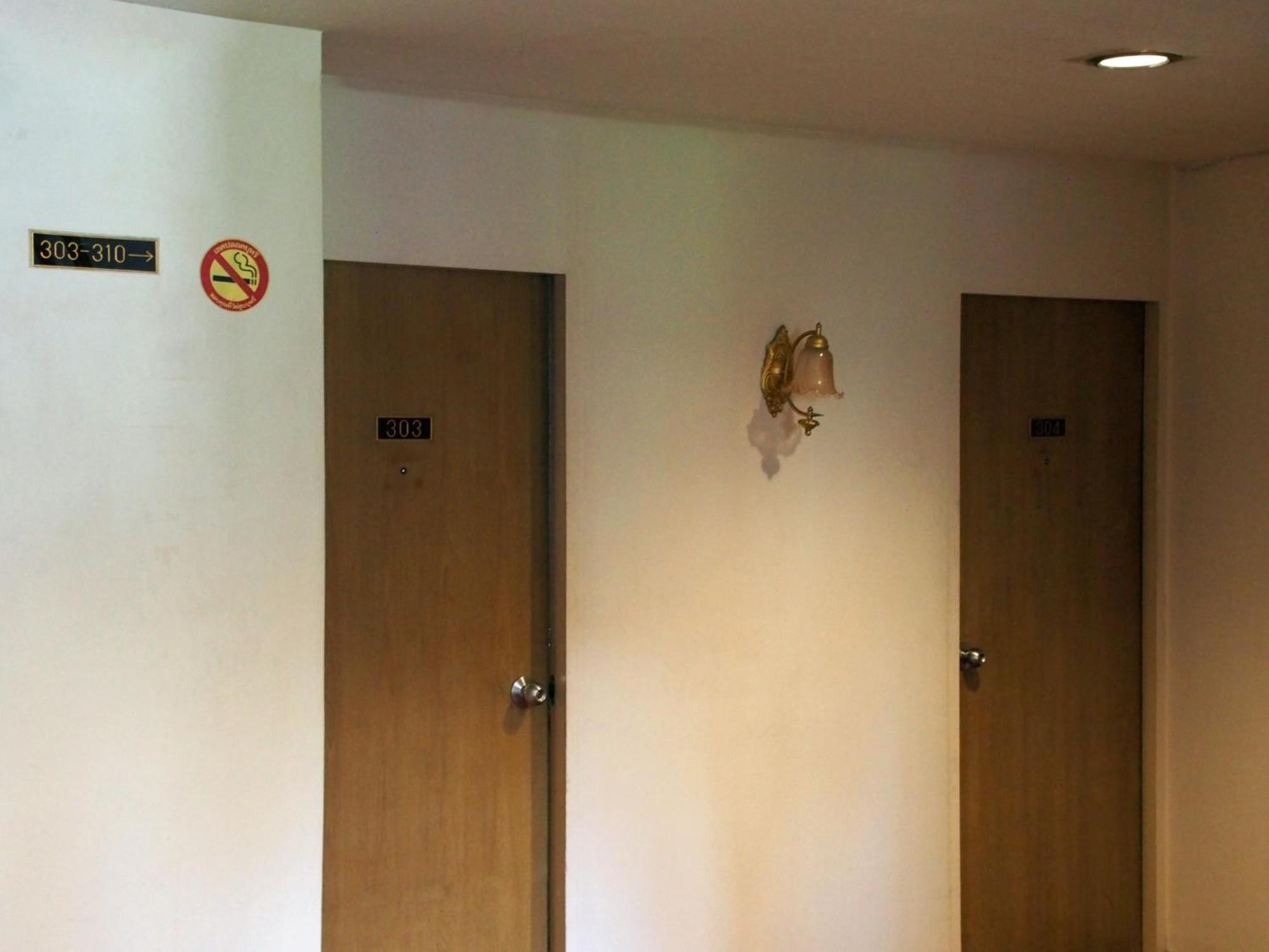 Wish Inn Chidlom Bkk - วิช อินน์ ชิดลม X Makkasan Exteriör bild